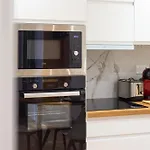 - Sweethome Spacious Flat - Balcon