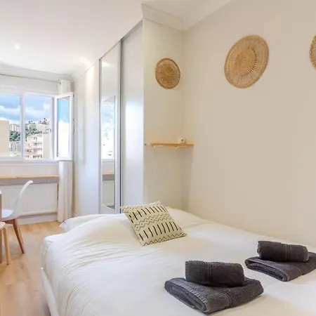 - Sweethome Spacious Flat - Balcon Lejlighed *