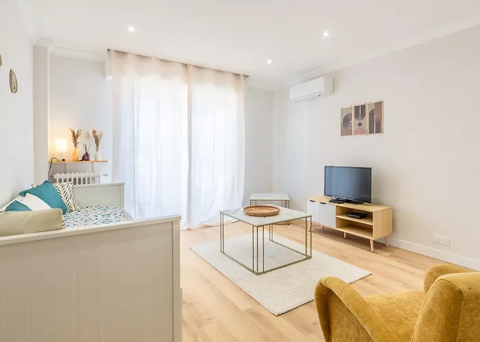 Lejlighed - Sweethome Spacious Flat - Balcon *